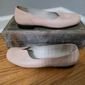 Antonio Melani Nude Leather Square Toe Ballet Flats - Size 7M